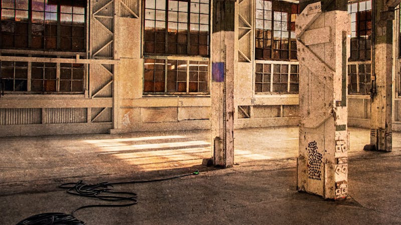 000617478440f2b3446fad52409689fe5fa8.jpg (2048x1152)