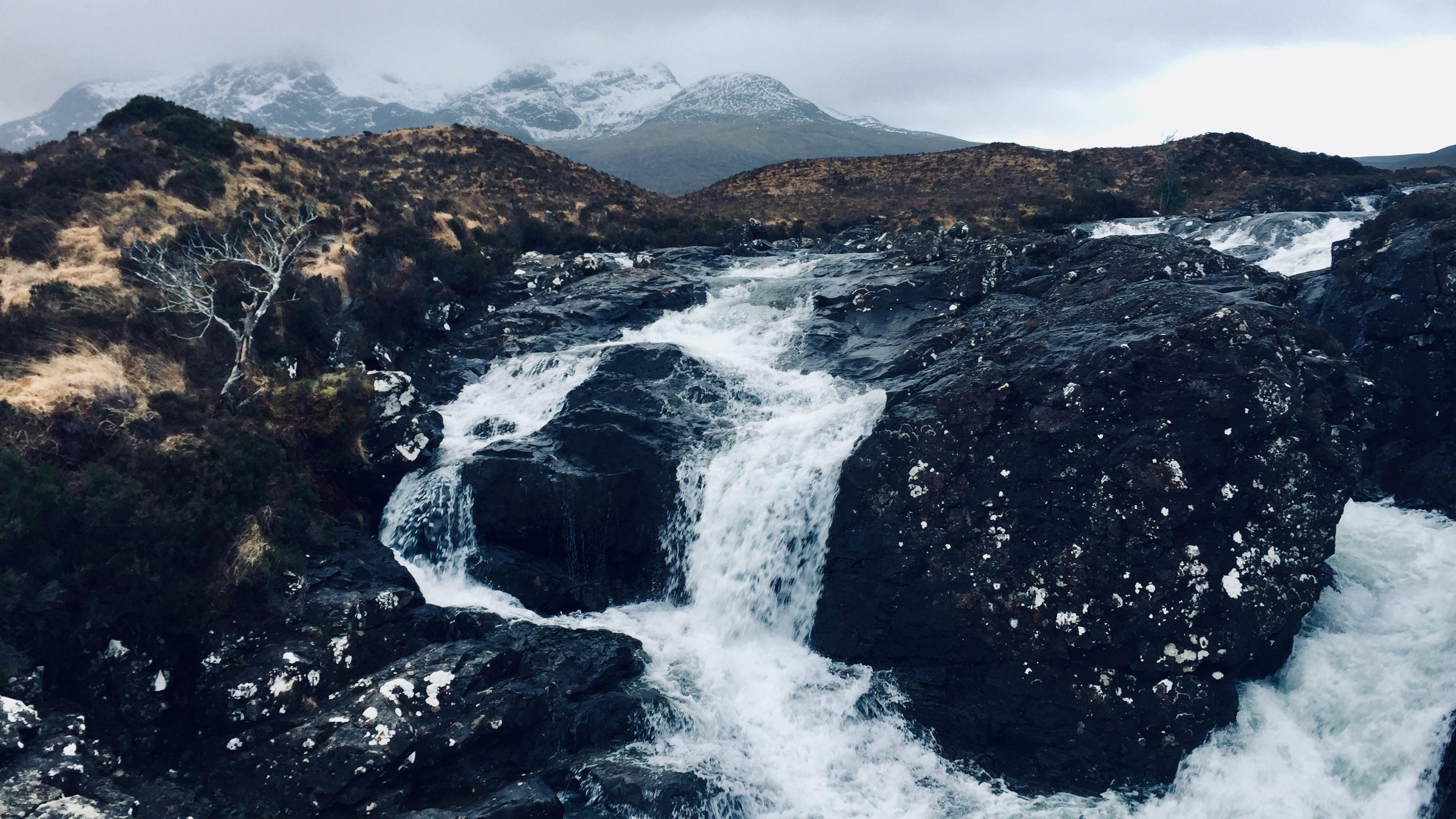 1kmrd9qisleofskyescotlandoc3264x2448.jpg