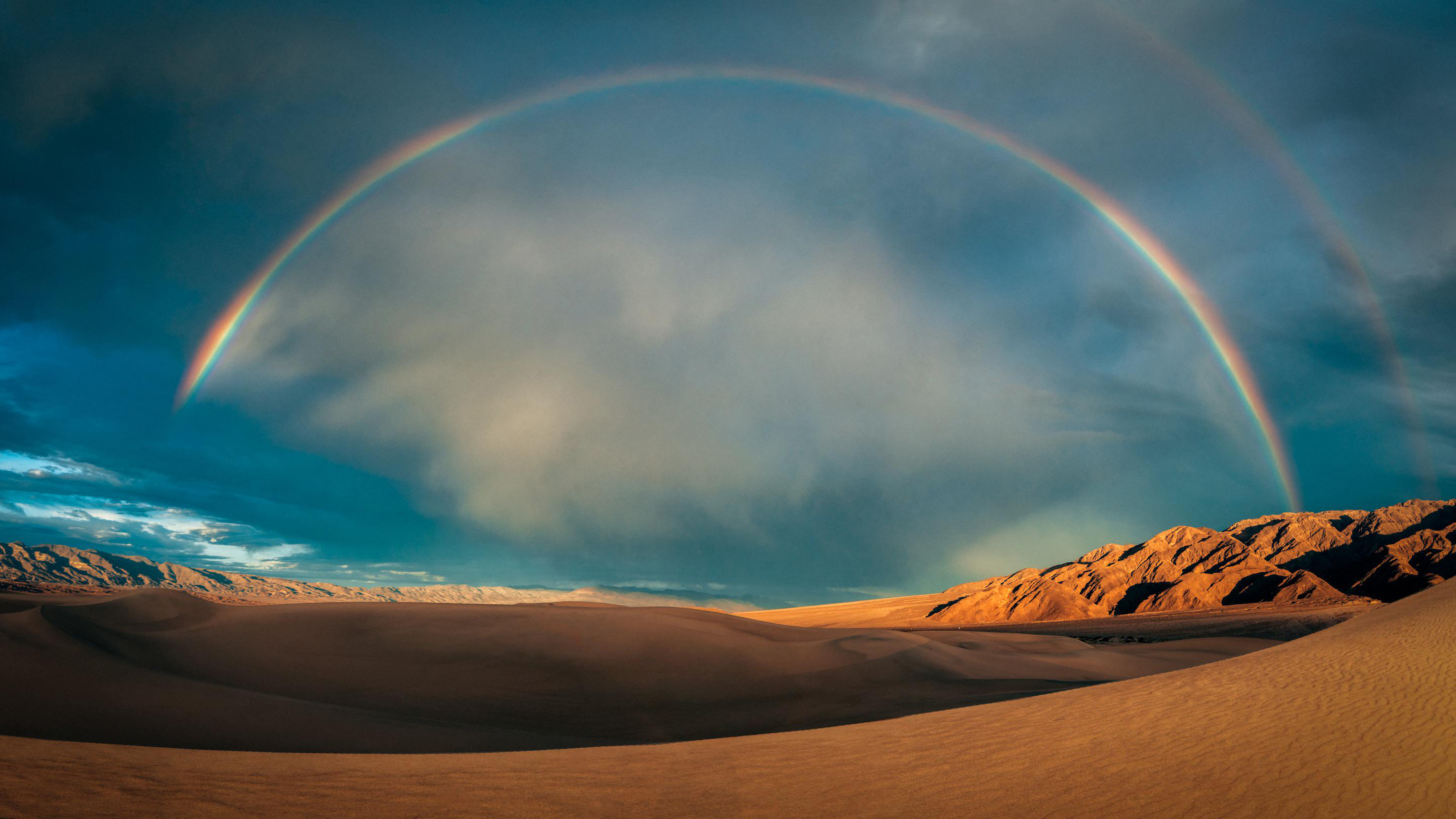 1nnleovdeathvalleyrainbowthefinaleoc3000x1612.jpg